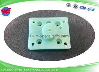 Μέρη πλάκας Fanuc Isolator EDM Lower Jet Block 54*43*10*26MM σειράς α-Β