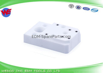 Χαμηλότερο Chmer EDM μηχανών άσπρο χρώμα CH304 πιάτων μονωτών μερών κεραμικό