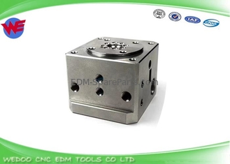 AQ400 AQ600 Οδηγός Κρατήρας Block Sodick EDM Μέρη Die Block L Επάνω θέση