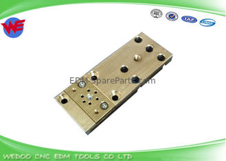 DCH9400 Εξαρτήματα EDM X055C630G54 Κάτω Βάση Μήτρας Mitsubishi DBG4900 X262D527H01