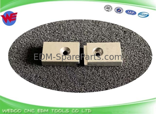 X268D104H01 μέρη μηχανών Edm πιάτων για το γάντζο καρβιδίου για τη Mitsubishi EDM FA