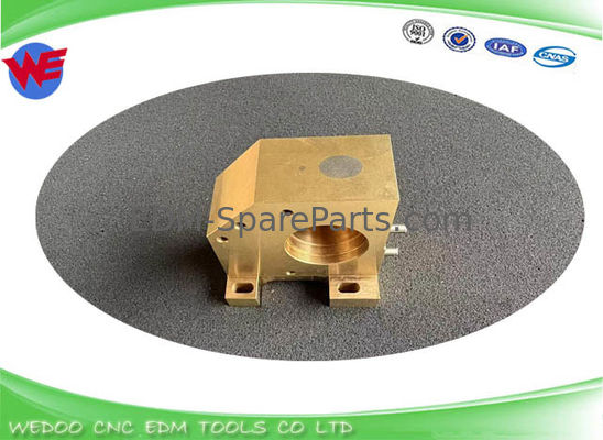 X181A354G51 X181A735G51 Κρατήρας οδηγού πεδίου για Mitsubishi FA