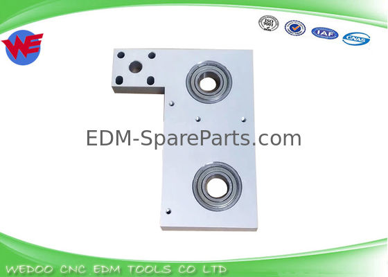 Υλικό SS DWC Fanuc Wire EDM Τμήματα φθοράς A290-8119-X384 Πλάκα ρουλεμάν 135*108MM
